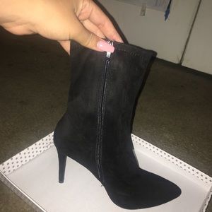 Fashion nova style boots